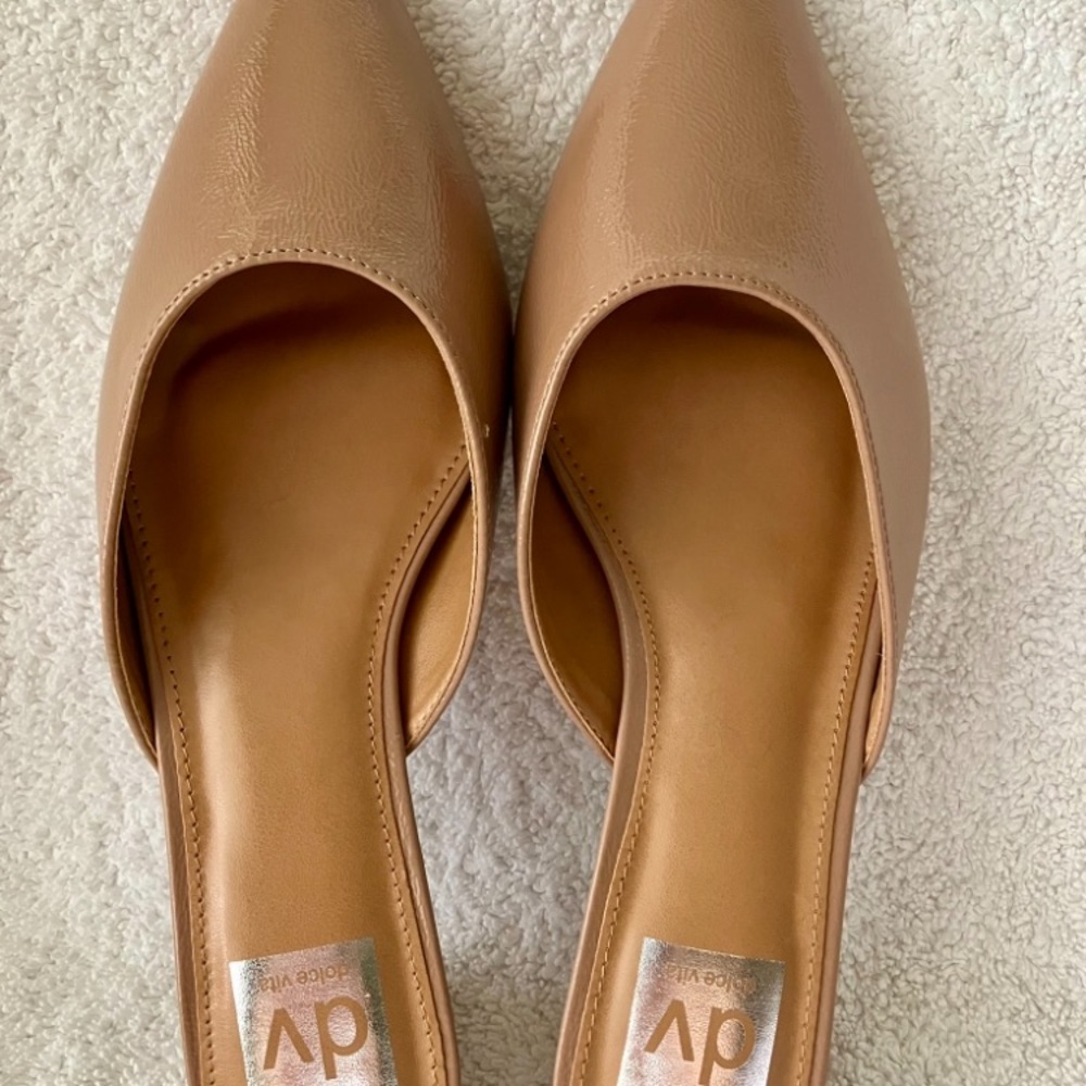 DV by Dolce Vita Women's Brown Flats